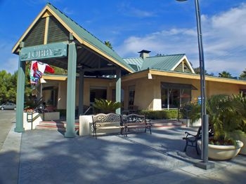 Best Western Seven Seas Lodge3