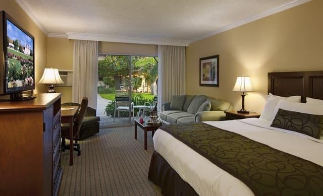 DOUBLE ONE BED