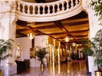 Hotel Whitcomb4