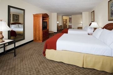 HOLIDAY INN EXPRESS HOTEL & SUITES ARCADIA2