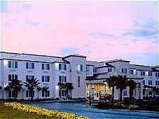 Holiday Inn Express & Suites Tracy By IHG0