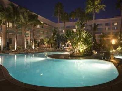 DoubleTree by Hilton San Diego - Del Mar3