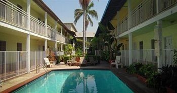 Coral Sands Motel0