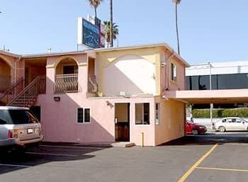 Hollywood Studio Inn & Suites Hollywood Studio Inn & Suites