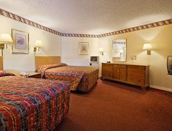 Super 8 Los Angeles / Alhambra3