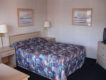 TRAVELODGE MORRO BAY2