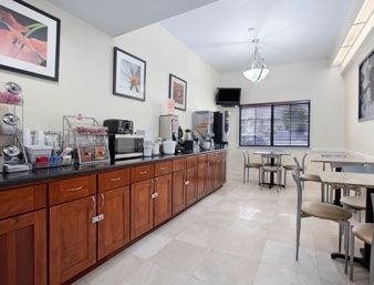 Super 8 San Bruno/SF Intl Arpt West1