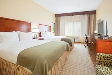 HOLIDAY INN EXPRESS HOTEL & SUITES DENVER AIRPORT0