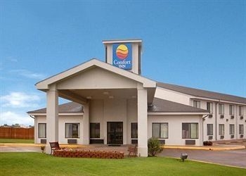 Comfort Inn Limon0