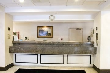 HOLIDAY INN SELECT WILMINGTON4