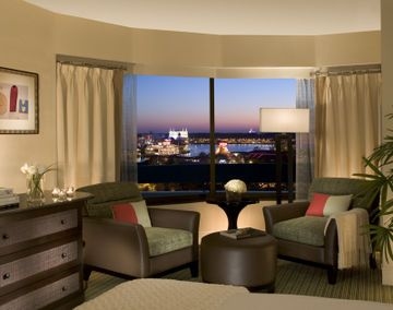 Hilton Orlando Lake Buena Vista Hotel2