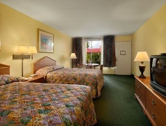 RAMADA HERITAGE PARK KISSIMMEE4