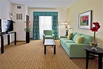 HOLIDAY INN SARASOTA-AIRPORT4