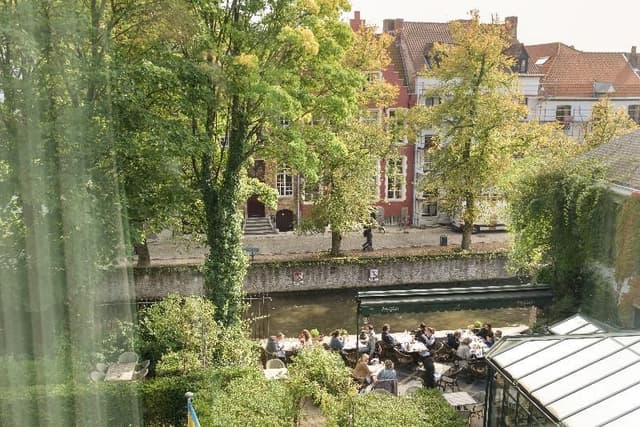SINGLE CANAL VIEW