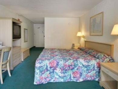 Days Inn Westland Mall0