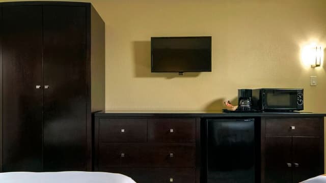 DOUBLE GUEST ROOM