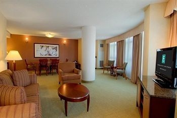 The Embassy Suites Hotel Atlanta at Centennial Olympic Park1