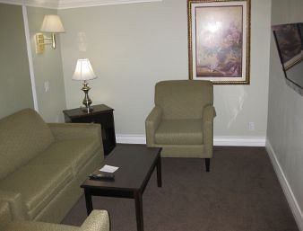 BAYMONT INN & SUITES COLLEGE PARK1