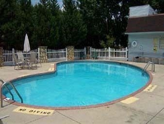 Knights Inn Norcross2