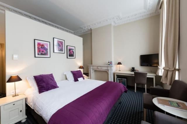 DOUBLE LUXURY