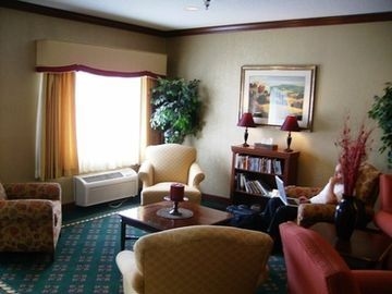 HOLIDAY INN EXPRESS SIOUX CITY-LAKEPORT STREET4