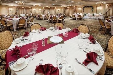 HOLIDAY INN WATERLOO (SENECA FALLS)2