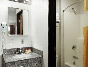 Days Inn Ankeny - Des Moines2