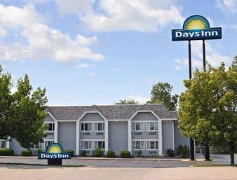 DAYS INN COUNCIL BLUFFS/9TH AVE DAYS INN COUNCIL BLUFFS/9TH AVE
