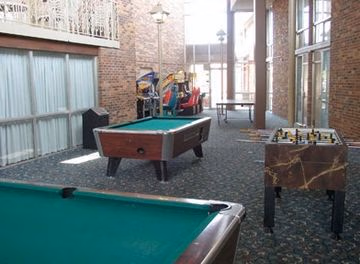 HOLIDAY INN TOPEKA-WEST3
