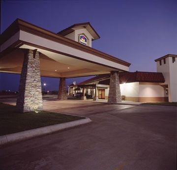 BEST WESTERN WICHITA NORTH HOTEL & SUITES0