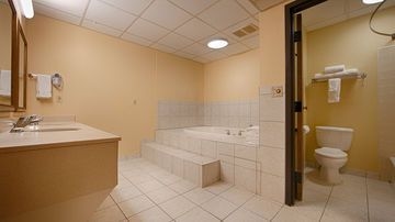 BEST WESTERN WICHITA NORTH HOTEL & SUITES1