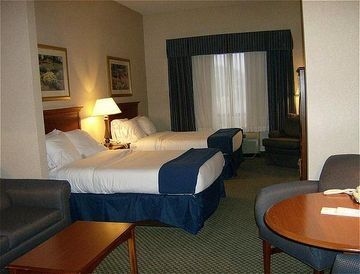 HOLIDAY INN EXPRESS HOTEL & SUITES WINCHESTER4