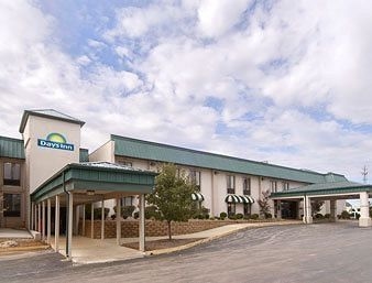 DAYS INN BOWLING GREEN0