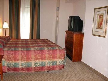 Staybridge Suites New Orleans French Quarter Downtown3
