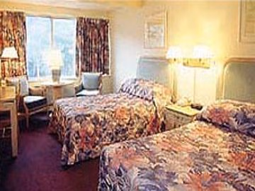 B.W MERRY MANOR INN4