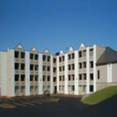COMFORT INN & SUITES2