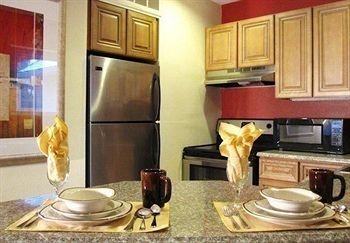 เรสซิเดนซ์อินน์ บายแมริออท คาลามาซูอีสต์ (Residence Inn Kalamazoo East)3