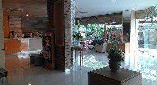 ชวมิตรรีไซเด้นท์ (Chawamit Residence Bangkok)2