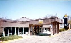 SUPER 8 MUSKEGON1