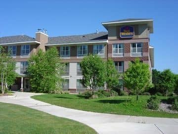 BEST WESTERN CHASKA RIVER INN & SUITES BEST WESTERN CHASKA RIVER INN & SUITES