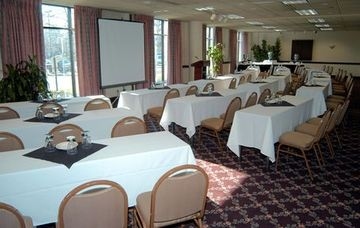 CROWNE PLAZA HOTEL MPLS/ST PAUL ARPT-MALL OF AMER1