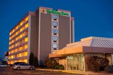 HOLIDAY INN ST LOUIS-FOREST PK/HAMPTON AVE HOLIDAY INN ST LOUIS-FOREST PK/HAMPTON AVE