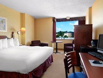 Days Inn - Calgary South3