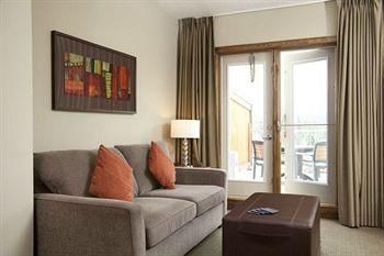 Fire Mountain Lodge1
