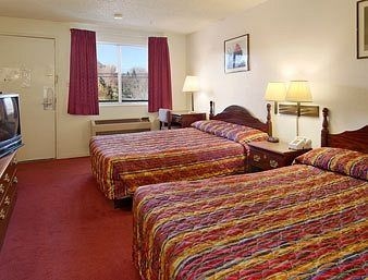 Super 8 Reno/University Area2