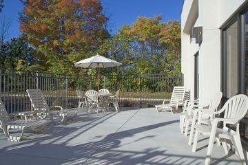 แฮมป์ตัน อินน์ โรเชสเตอร์ กรีซ (Hampton Inn Rochester Greece)0