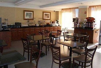 Comfort Inn Theatre District2