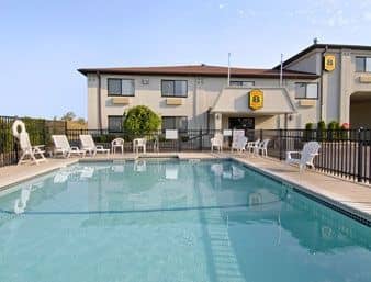 Super 8 by Wyndham Niagara Falls Super 8 by Wyndham Niagara Falls
