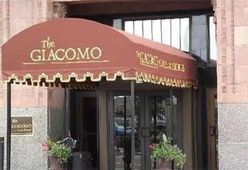 เดอะเกียโคโม, แอสเซนด์ โฮเทล คอลเล็กชั่น (The Giacomo, Ascend Hotel Collection)0