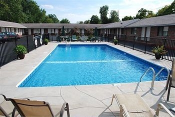 Moonlite Motel Niagara Falls0